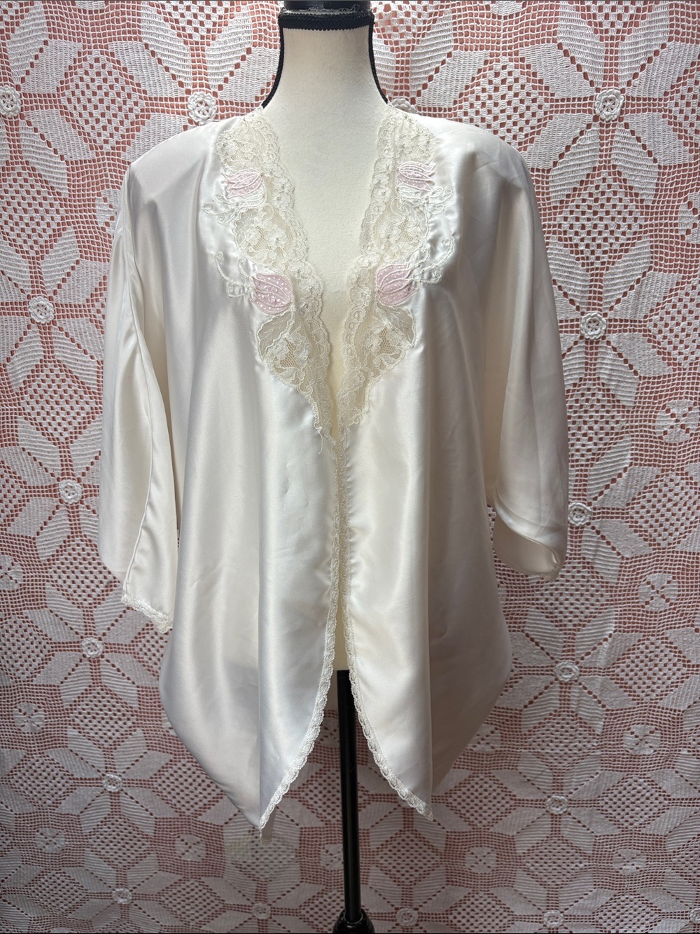 Vintage Eaton Vanity Fair Ivory Satin Lace Bed Jacket Robe